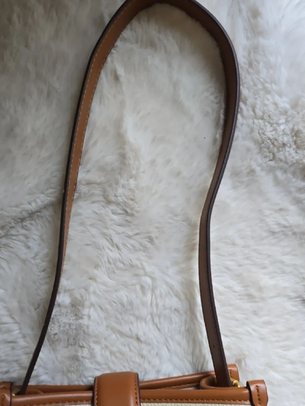 Cream and Tan Crossbody Shoulder Bag with Gold Accent